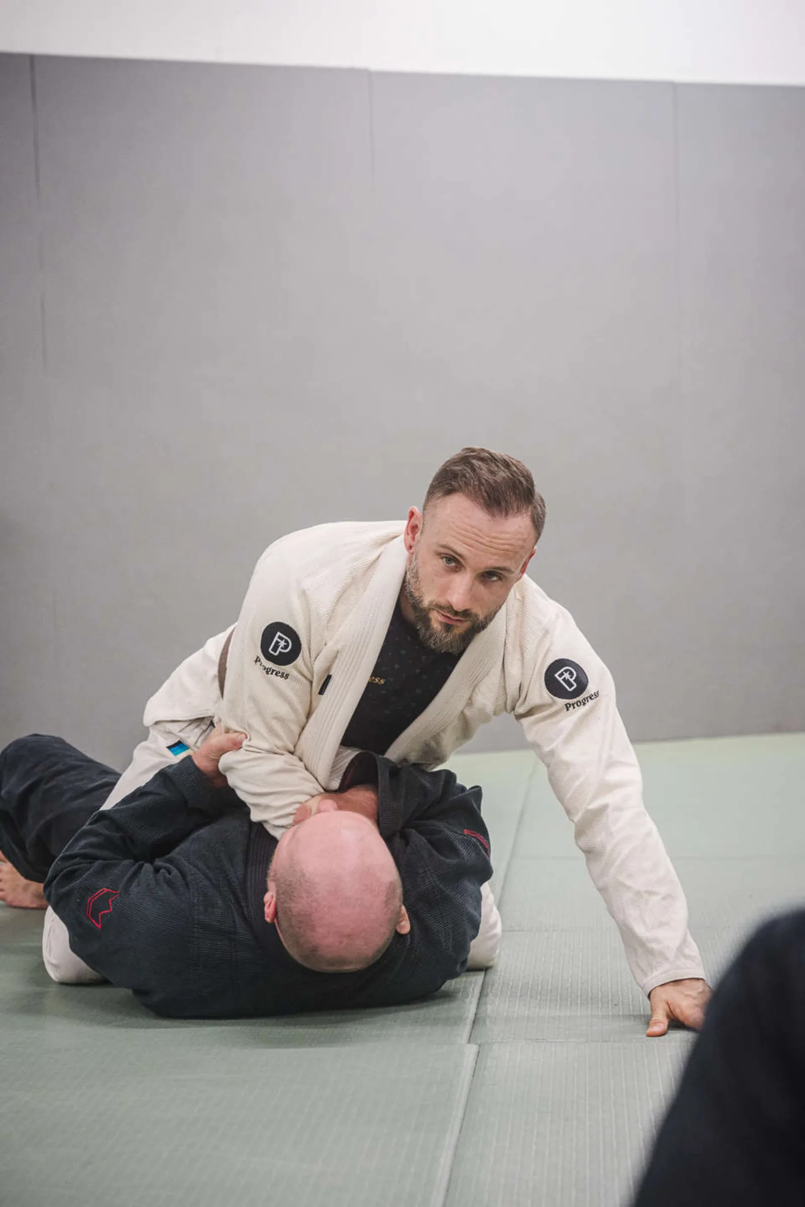 Technikdemonstration im Brazilian Jiu-Jitsu